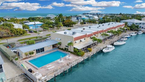 423 Sombrero Beach Rd