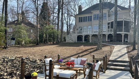 4687 Eagle Pointe Ct