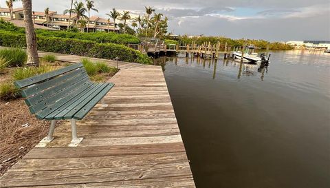 16750 Bocilla Palms