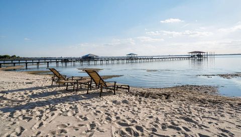 2351 Lakeview Dr Unit 302