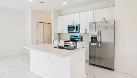 1614 Abalom St Port Charlotte