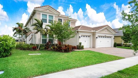 5850 Whippoorwill Cir