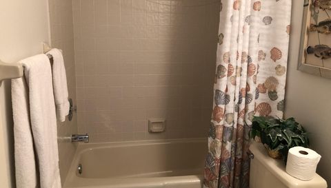 6211 Timberlake Dr Unit B4