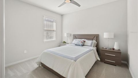 8897 Hinsdale Heights