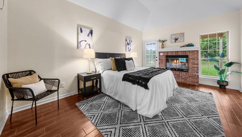 320 Woodland Oaks TRL