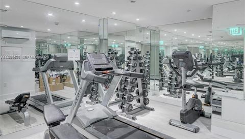 9521 E Bay Harbor Dr