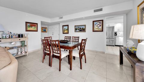 607 Ocean Dr