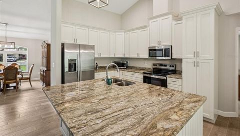 399 W MASSACHUSETTS ST