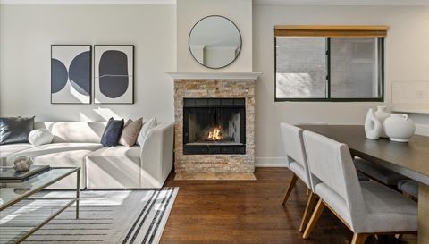 1642 W Julian Street