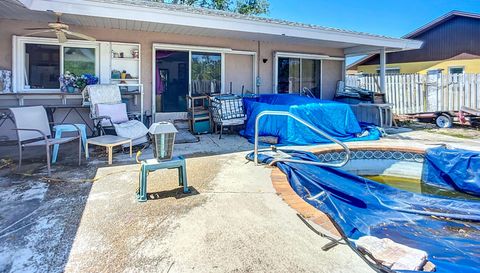 1369 Brookside Dr