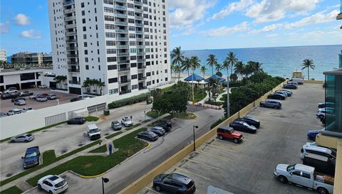 2501 N Ocean Dr