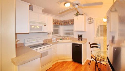 1159 Daniels