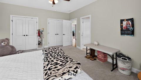 1016 Kara Ct