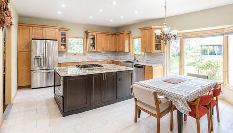 1368 Hunter Circle