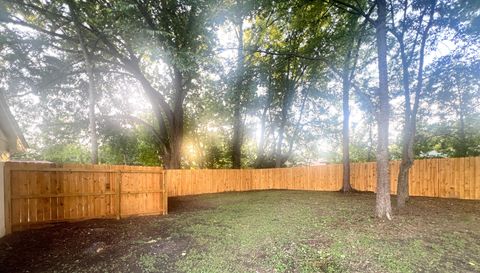 2347 Wentworth Dr