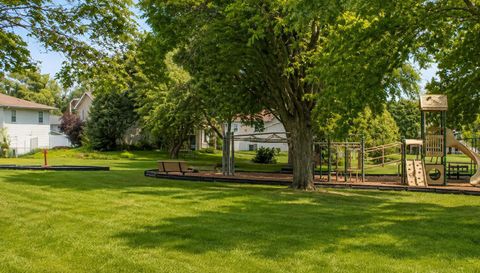 6 Sunshine Ct