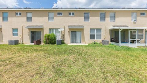 6407 BARKSDALE WAY