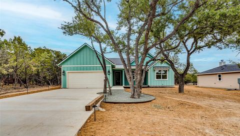 8 Huisache LN