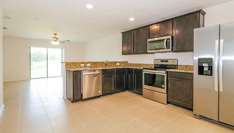 8503 SILVERBELL LOOP