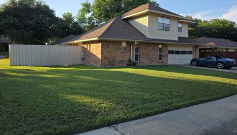 2214 Shannon Ln
