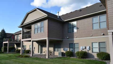 10726 Lyndale Bluffs Trail