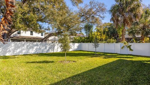 3215 W PRICE AVENUE