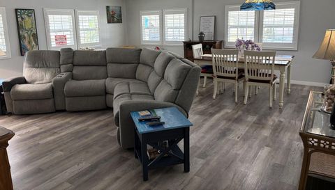 408 49th A Ave E Bradenton FL 34203