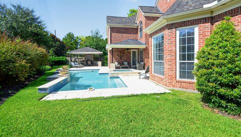 4711 Kings Landing Ln