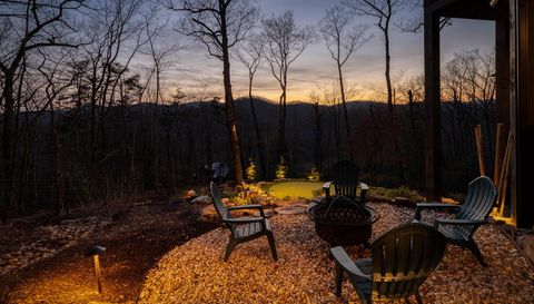 272 Heights Overlook