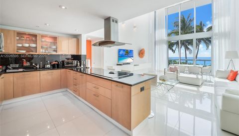 6899 Collins Ave