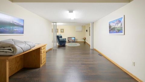 3240 139th Avenue NW