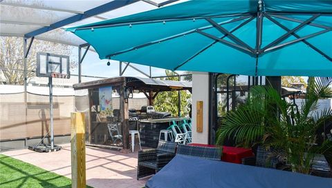 180 LAKE SMART CIRCLE