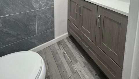 11485 Oakhurst Rd # 1200-211