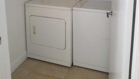 1547 Lake Crystal Drive