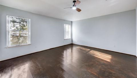 4103 Natural Bridge CT