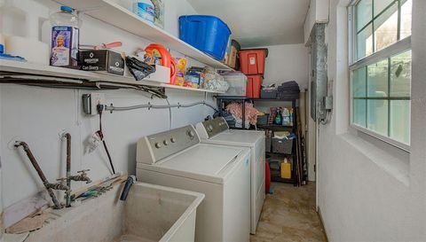 2032 GATEWOOD DRIVE