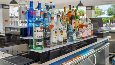 5048 Shoreway Loop