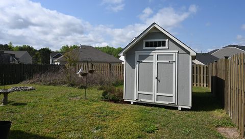 64 Salers Ln