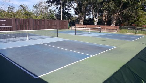 771 SW South River Dr 102