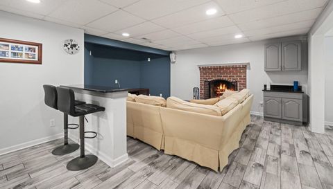5016 Elkwood Ct