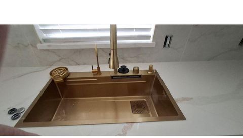 3925 S Malcolm X Blvd