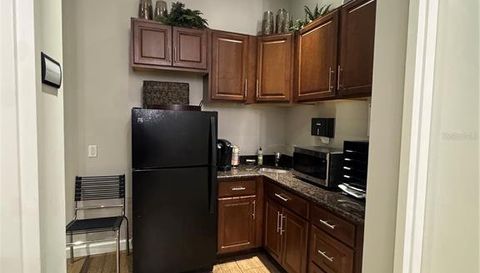 1112 CHANNELSIDE DRIVE