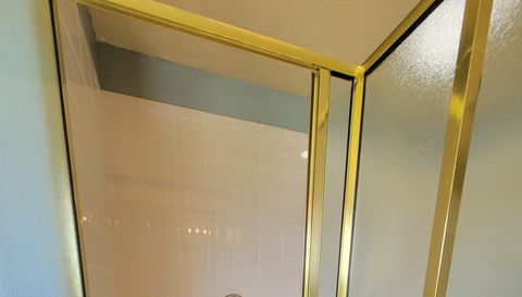 3145 Twisted Oak Loop