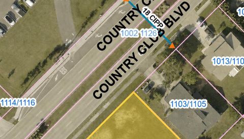 1109 Country Club Blvd