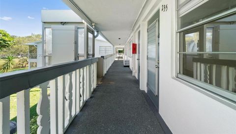 235 Prescott L