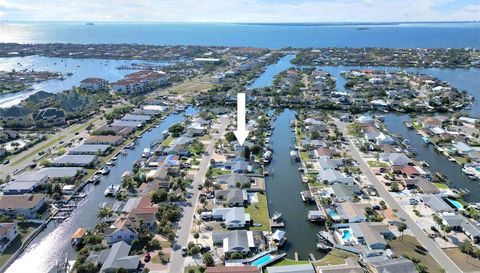 1015 SPINDLE PALM WAY