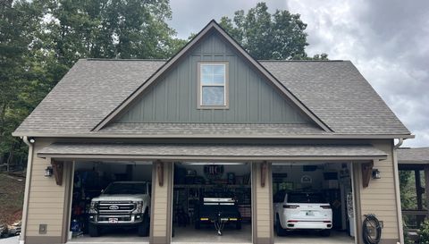 1052 Porter Creek Dr