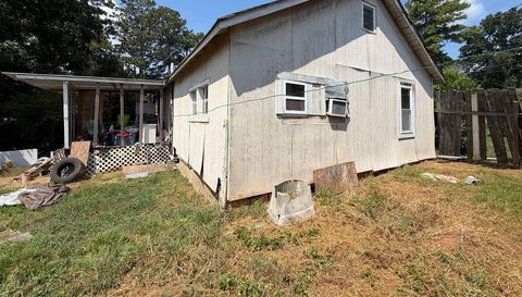 111 W Mimosa Dr