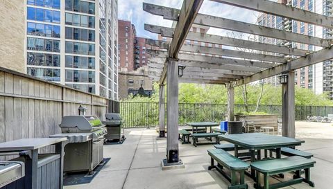 1310 N Ritchie Court