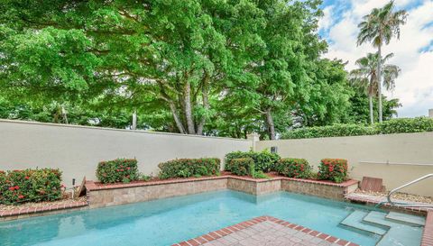 23264 Mirabella Cir